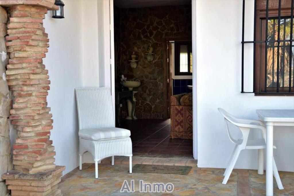 Las Palmeras - Ein Stueck Vom Paradies - Behagliches Haus Mit Pool Альгодоналес Экстерьер фото